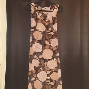 Ladies sleeveless dress